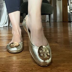 PRISTINE Tory Burch gold leather flats (never been worn!)